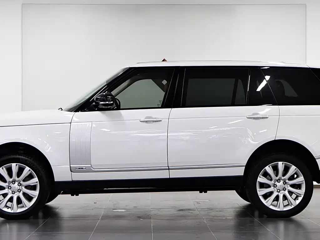 Land Rover Range Rover 2016 3.0 SC V6 Vogue SE Long Wheelbase