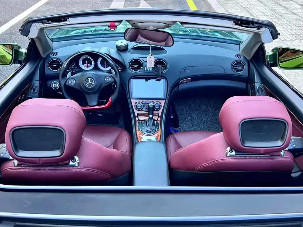 Mercedes-Benz SL 2010 SL 300