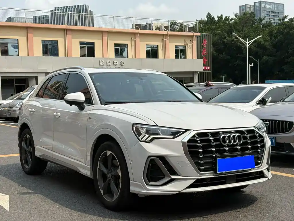 Audi Q3 — миниатюра 3