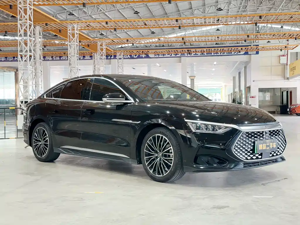 BYD Han 2022 DM-i 121KM Premium
