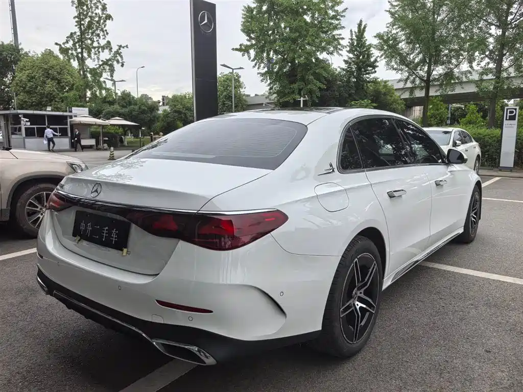 Mercedes-Benz E-Class E 2024 E 300 L Luxury Sport