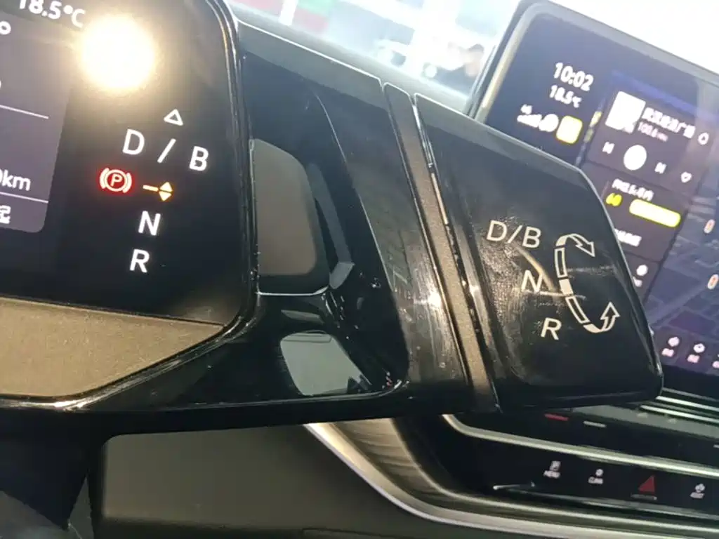 Volkswagen ID.4 Crozz — миниатюра 14