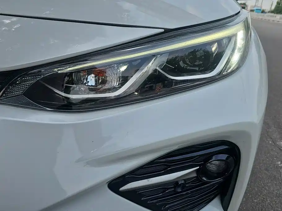 Toyota Wildlander 2023 2.0L CVT Luxury PLUS