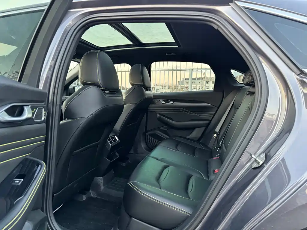 GEELY AUTOMOBILE XINGRUI