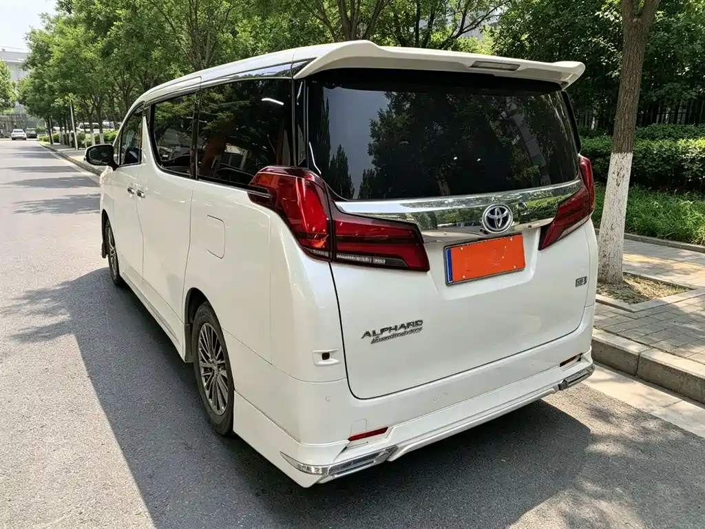 Toyota Alphard 2019 2.5L Luxury