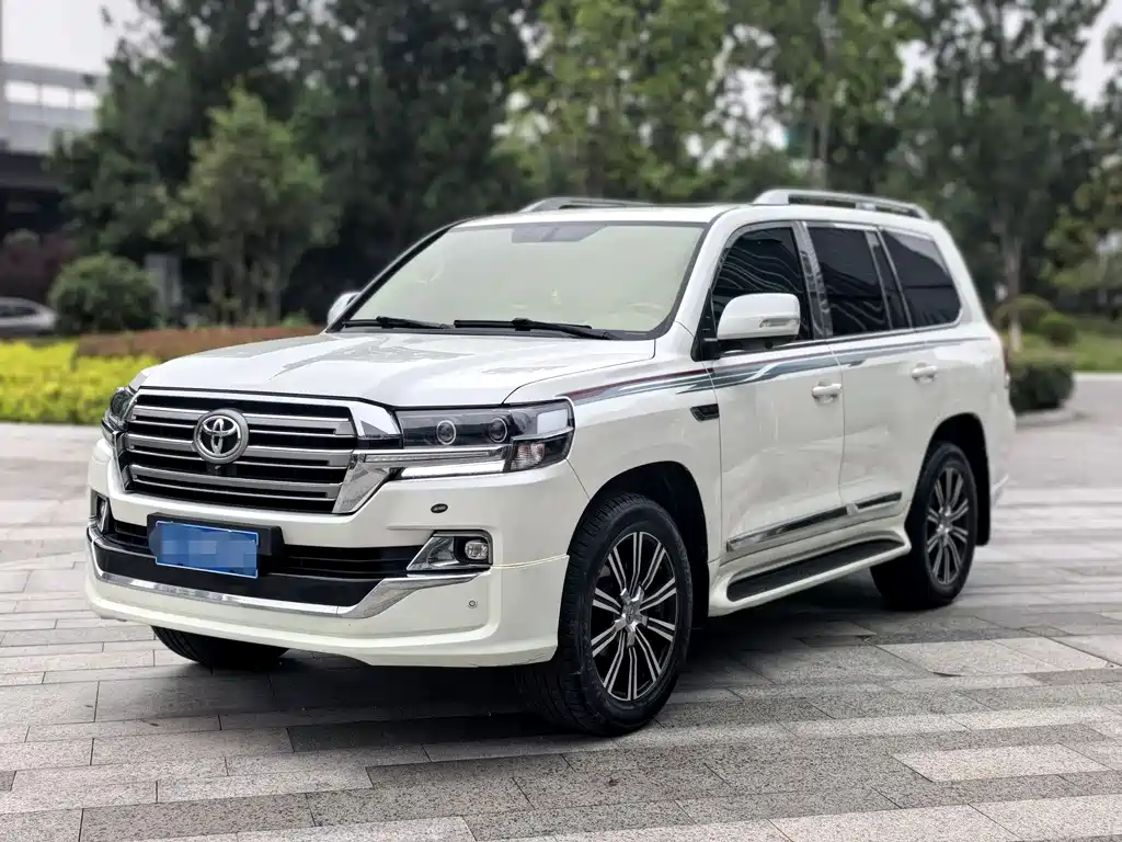 Toyota Land Cruiser 2020