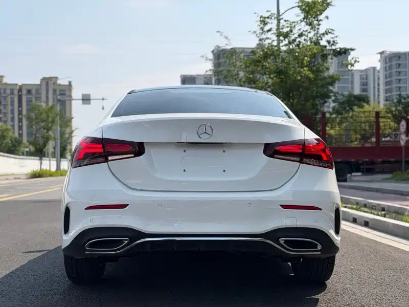 Mercedes-Benz A-Class A 2022 A 200 L Sport Fashion