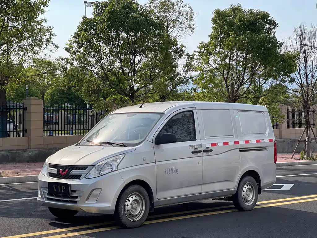 2019 Wuling Motors Rongguang - zdjęcie 1 z 9