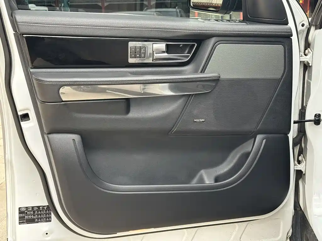 Land Rover Range Rover Sport 2013 5.0 NA V8