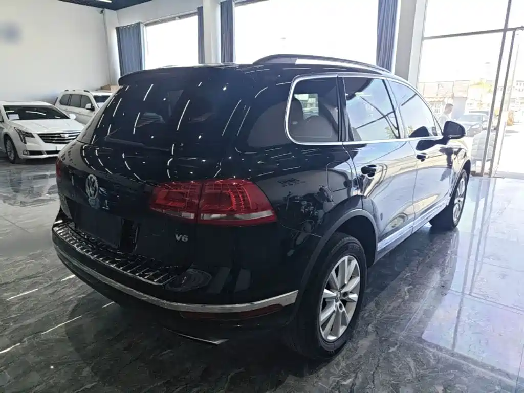 Volkswagen Touareg — миниатюра 7