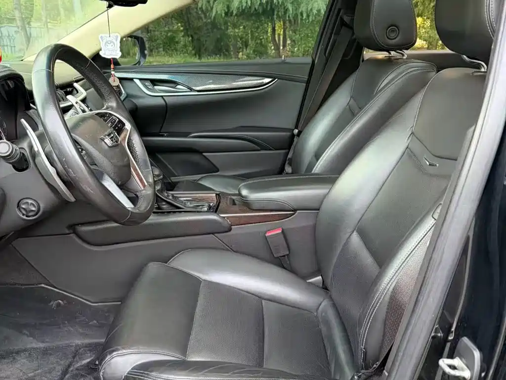 Cadillac XTS 2018 28T Elite