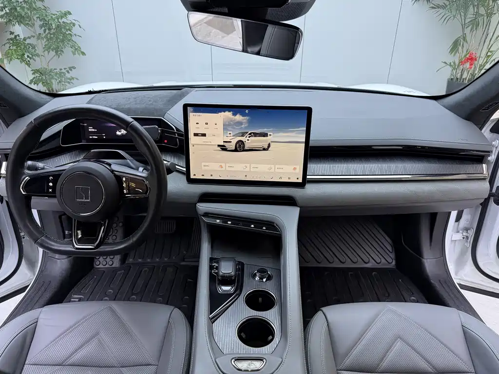 ZEEKR EXTREME KRYPTON 001