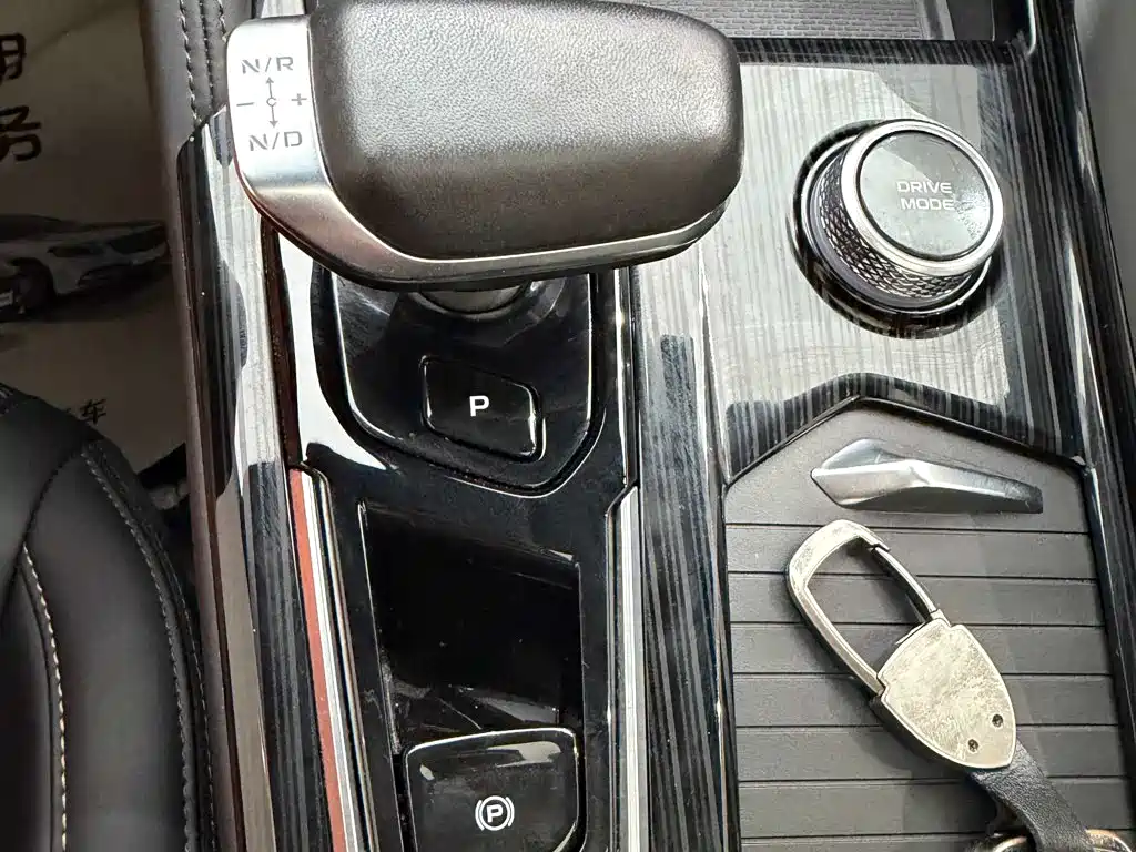 Geely Xingyue L — миниатюра 20