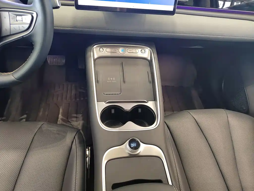 BYD 05 EV 2025 520KM Flagship