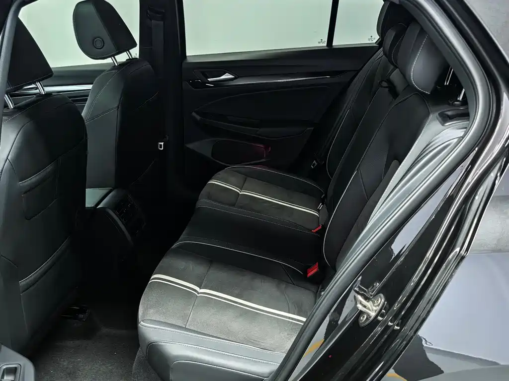 Volkswagen Golf 280TSI DSG Pro, фото 22