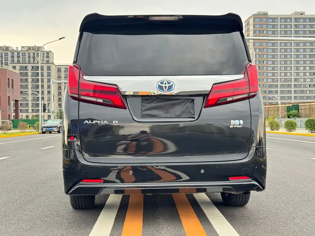 Toyota Alphard 2019 2.5L Luxury