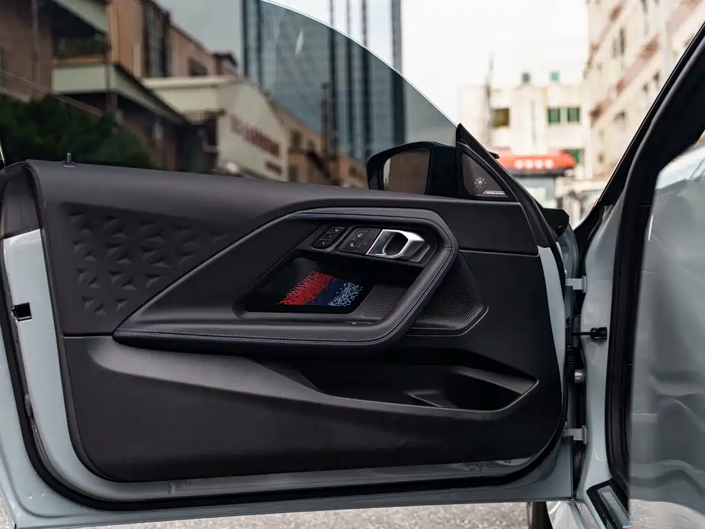 BMW M240i — миниатюра 7