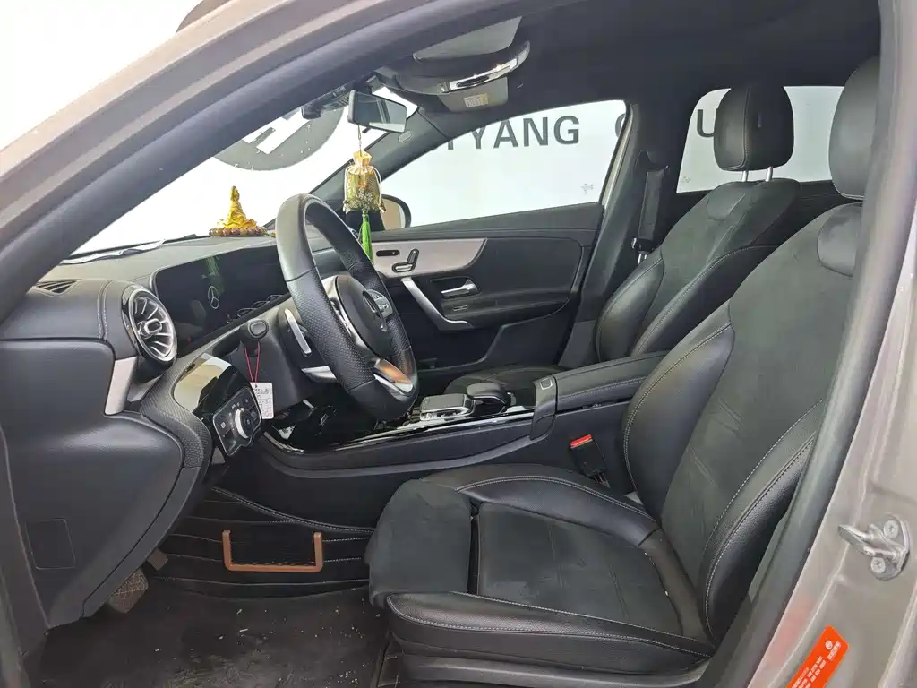 Mercedes-Benz A-Class A 2020 A 220 L 4MATIC Sport