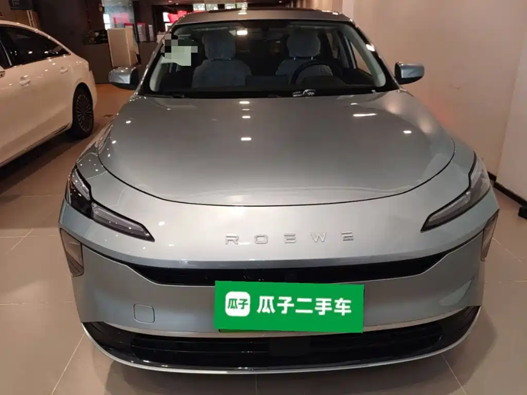 Roewe D6 2025 450km