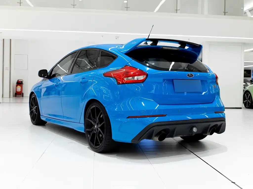 Ford Focus (Import) — миниатюра 2