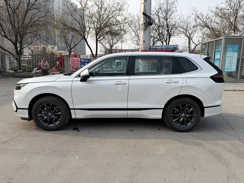 Honda Breeze 2023 240TURBO Luxury 5 мест
