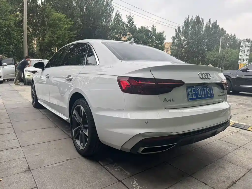 Audi A4L 2024 40 TFSI Fashion