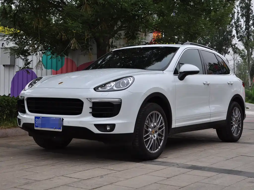 Porsche Cayenne 2015