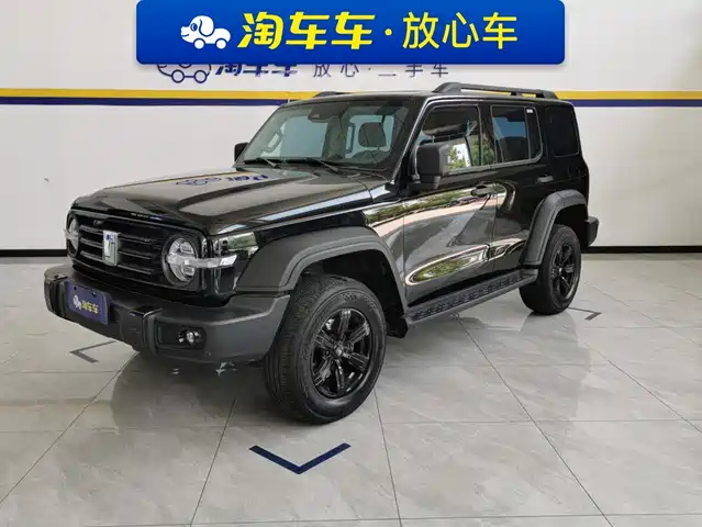 2023 TANK 300