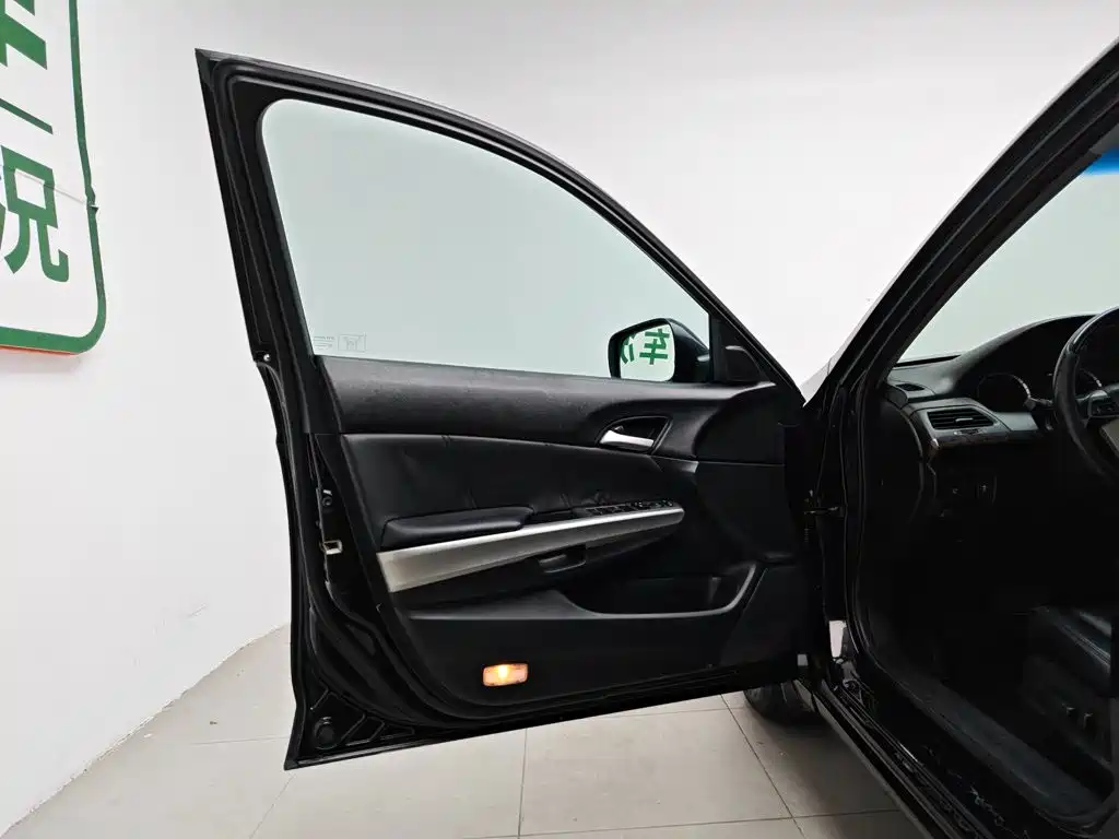Honda Accord 2012 2.4L SE