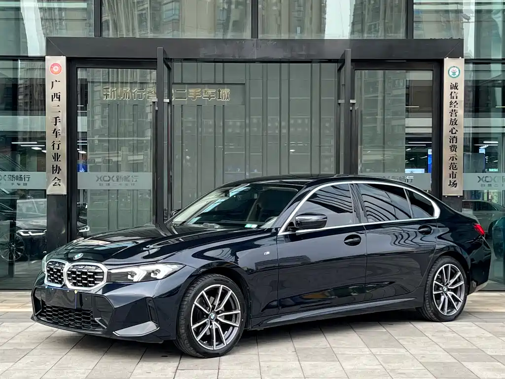BMW 3 Series 2024