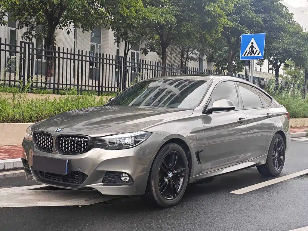 BMW 3 Series GT 2020