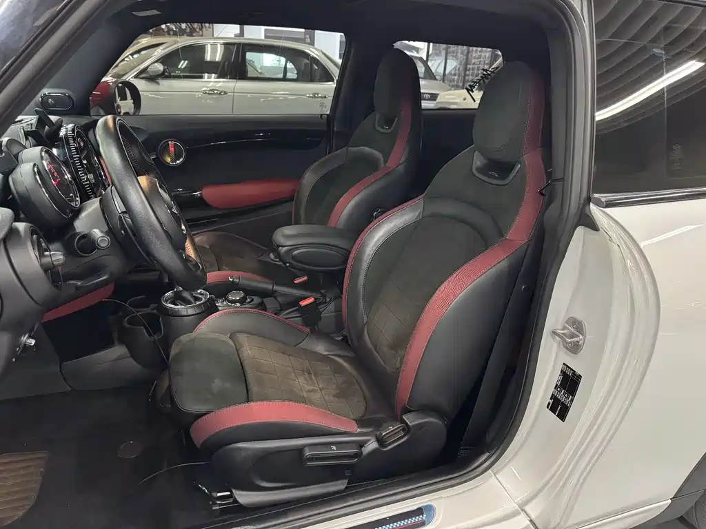 MINI JCW 2.0T JOHN COOPER WORKS, фото 18