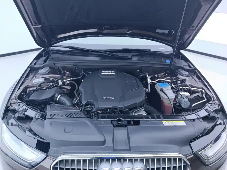 Audi A4 (Import) — миниатюра 10