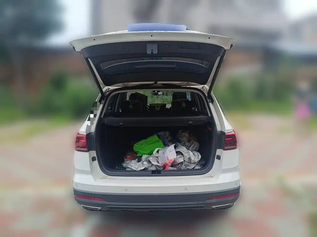 Volkswagen Tharu — миниатюра 20