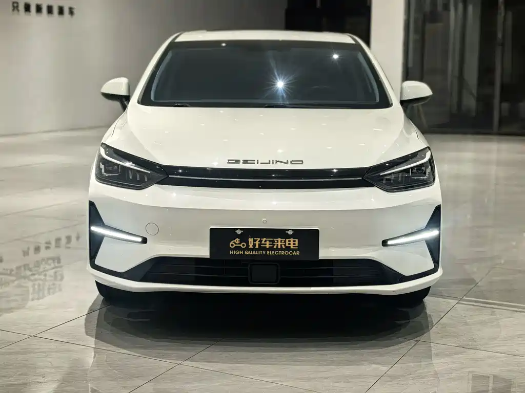 BAIC BEIJING EU5 PLUS