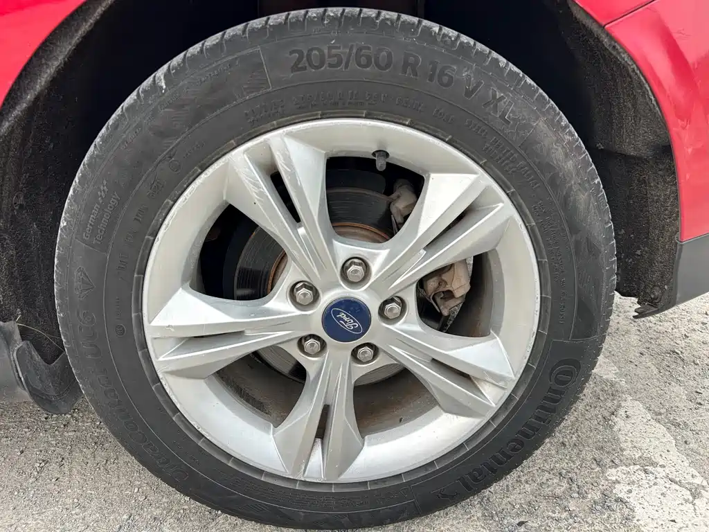 Ford Focus — миниатюра 13