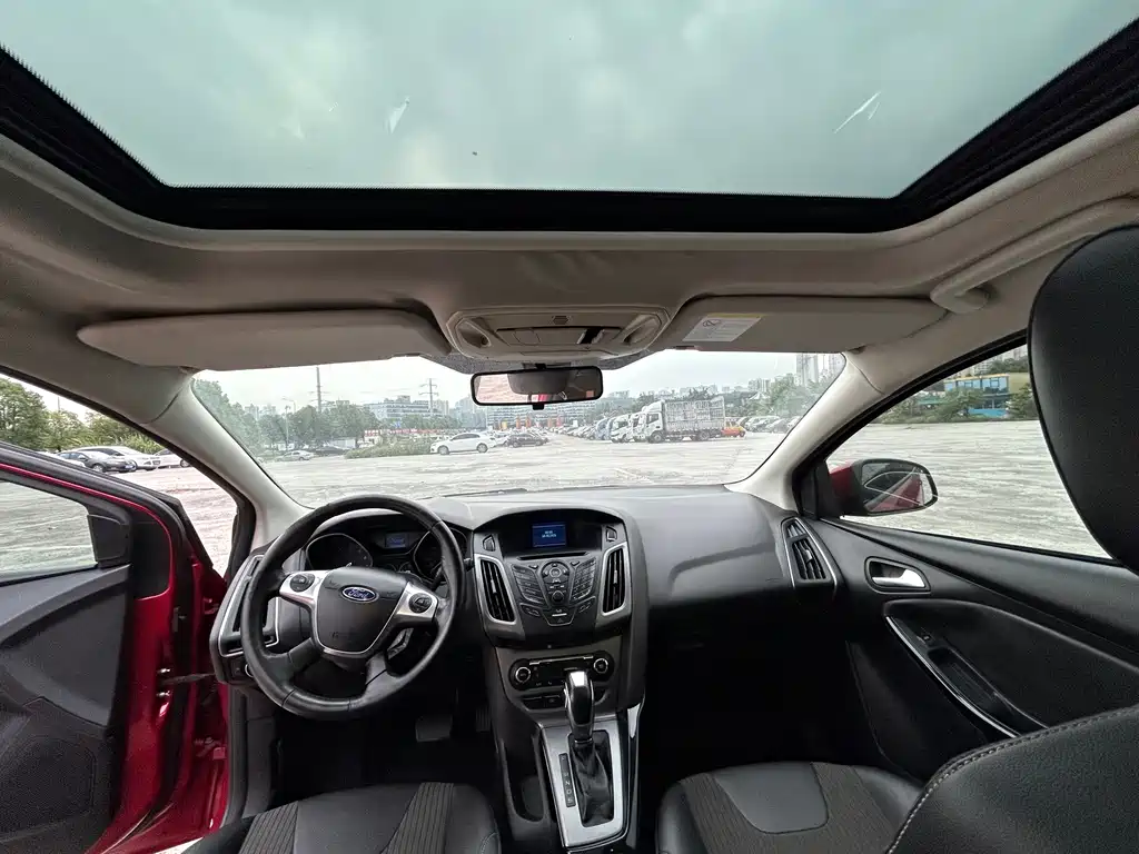 Ford Focus — миниатюра 12