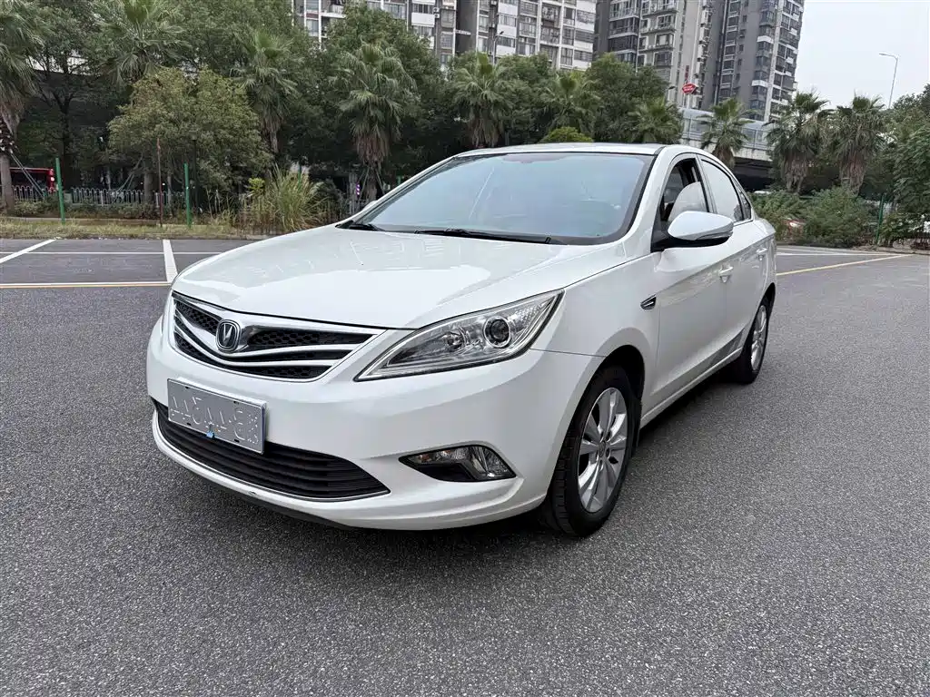 Changan Eado 2015