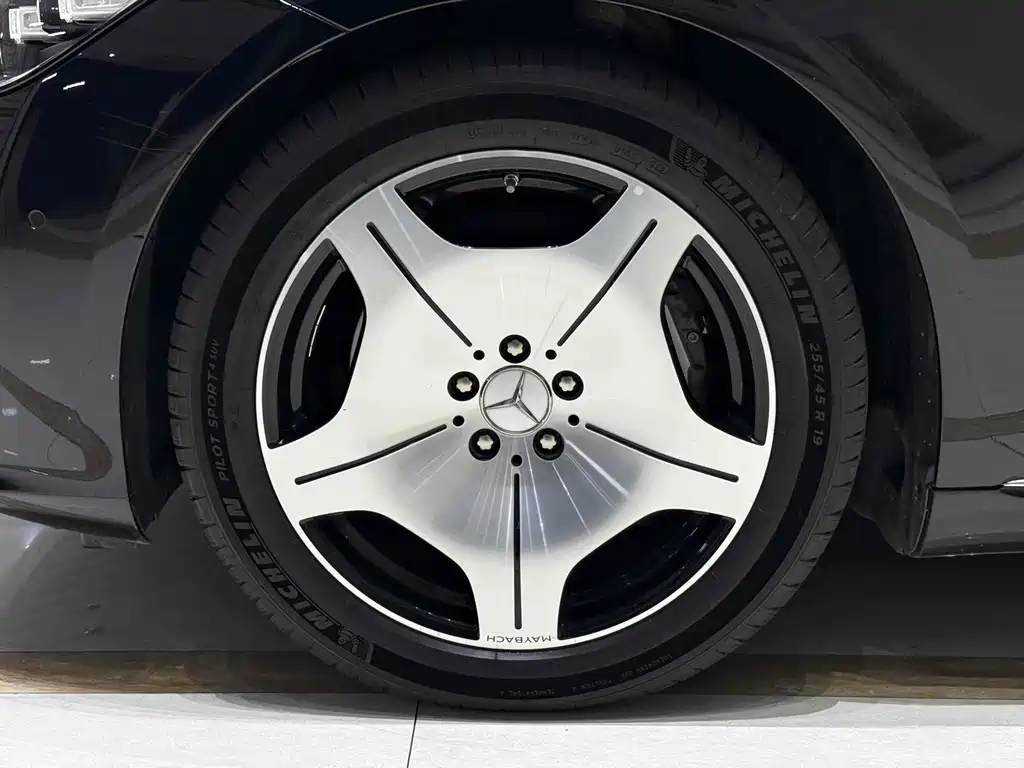 MERCEDES-BENZ MAYBACH S CLASS