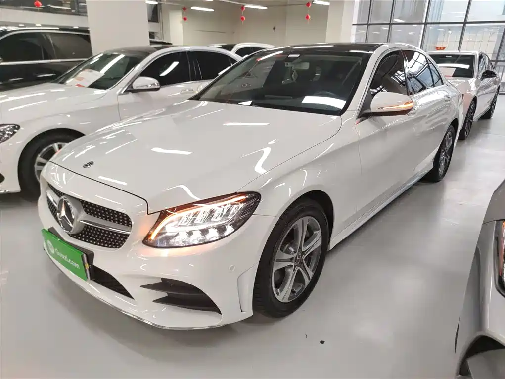 Mercedes-Benz C-Class 2019