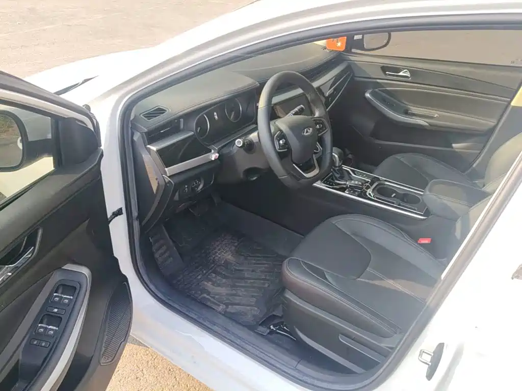 Chery Arrizo 5 — миниатюра 16