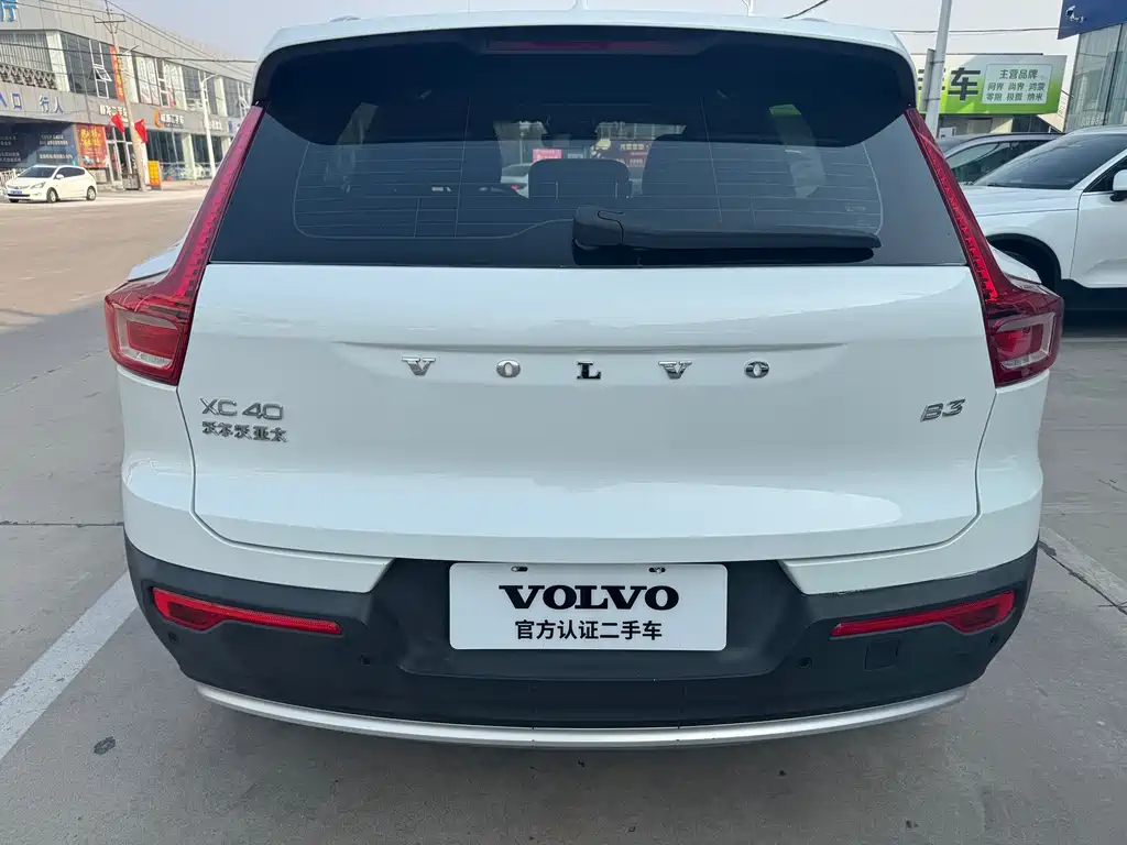 Volvo XC40 — миниатюра 10