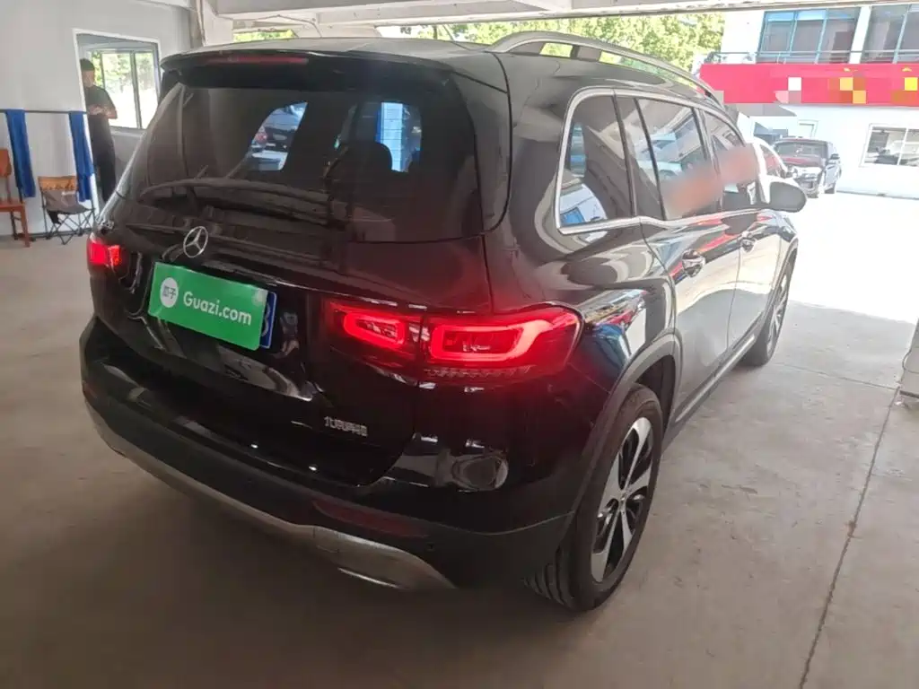 Mercedes-Benz GLB — миниатюра 7