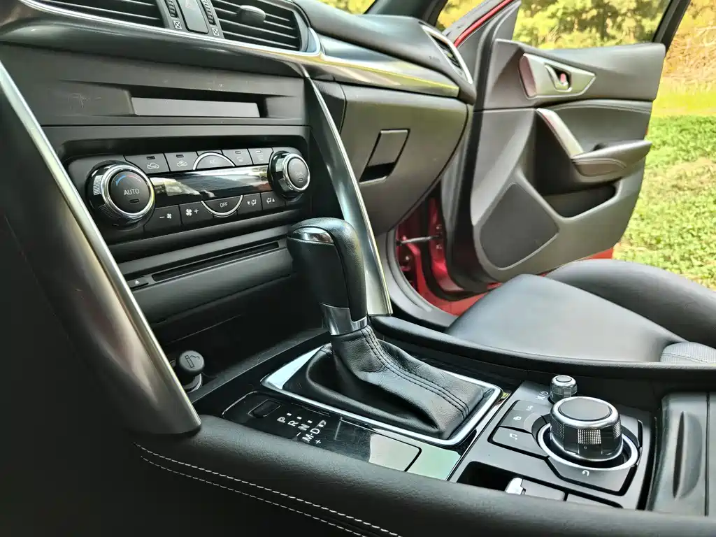 Mazda CX-4 — миниатюра 12