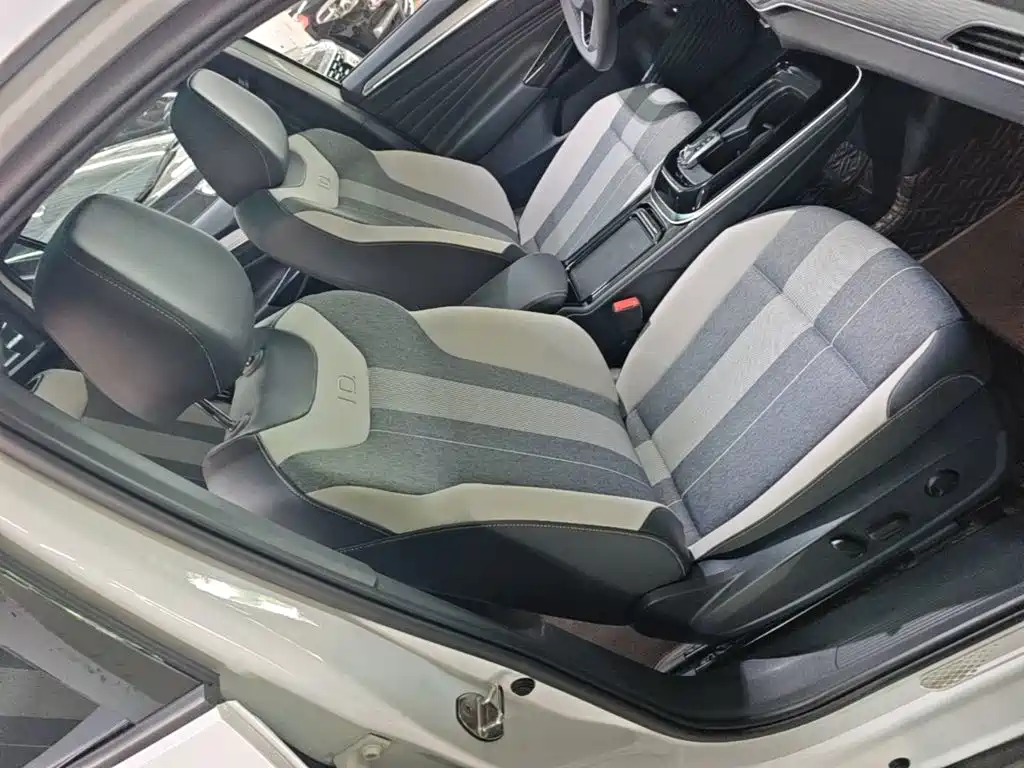 Volkswagen ID.4 Crozz — миниатюра 25