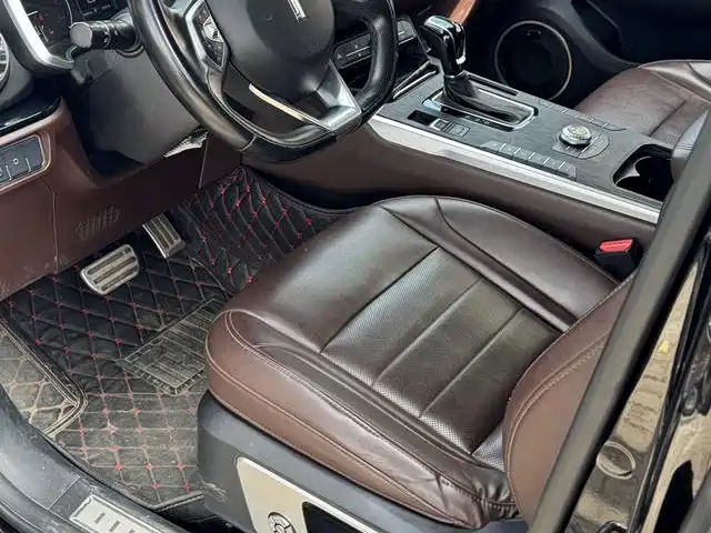 Wey Wey VV5 — миниатюра 4