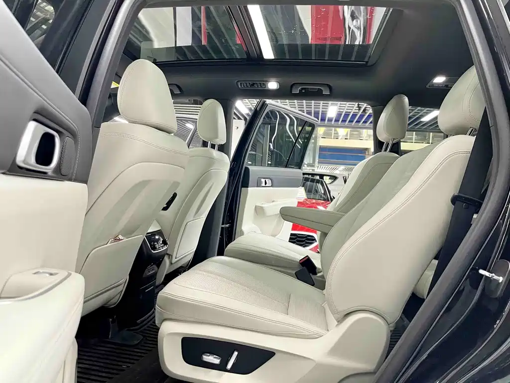 Li Auto Li ONE — миниатюра 7