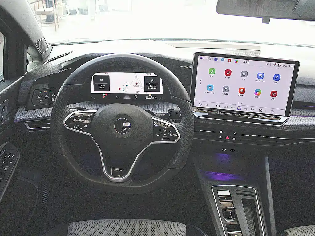 Volkswagen Golf — миниатюра 8