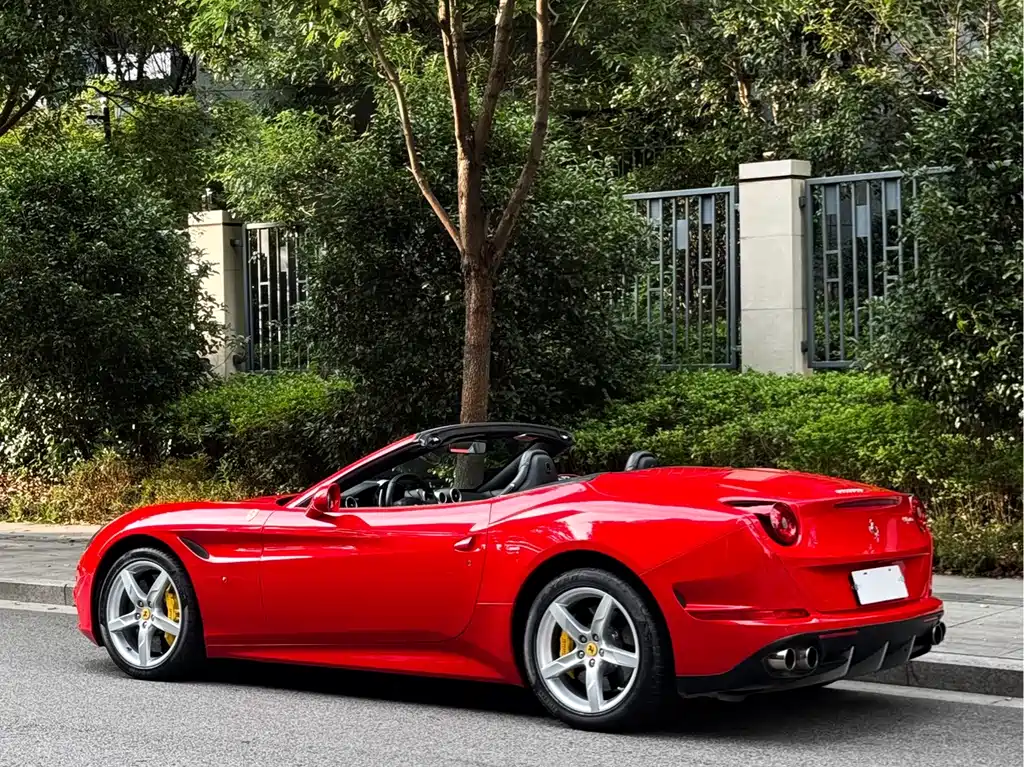 Ferrari California T — миниатюра 14