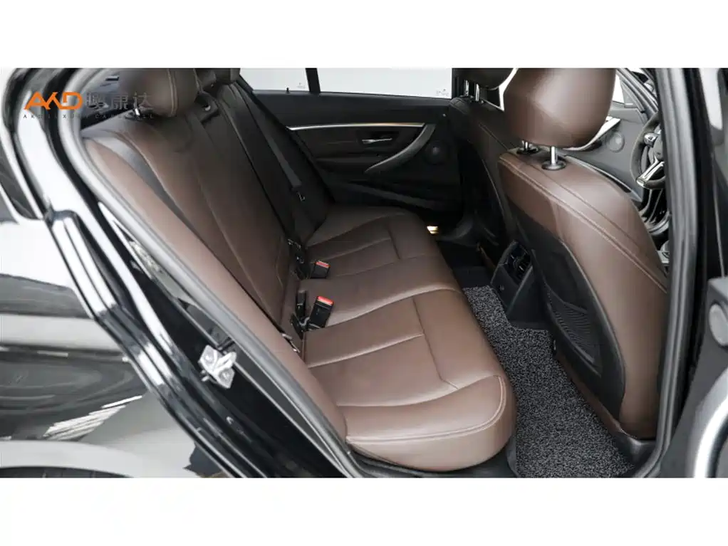 BMW 3 Series — миниатюра 8